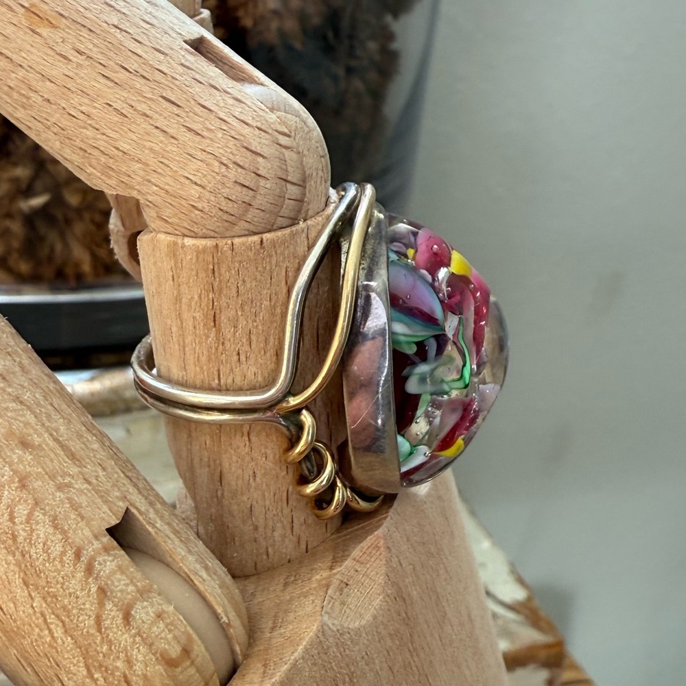 🌈HOST PICK🌈NWOT Artisan Lampwork Floral Silver Gold Ring Floral Glass Ring - Picture 5 of 16